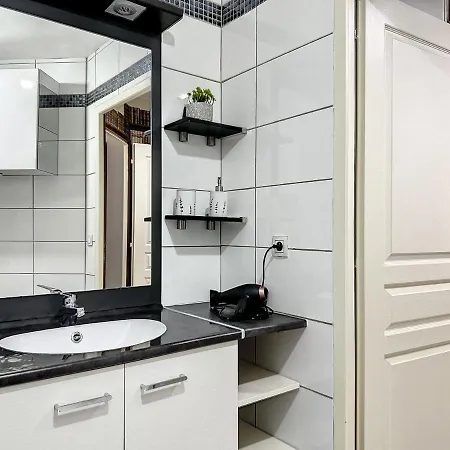 Le Central - 4 Personnes - Parking Appartement