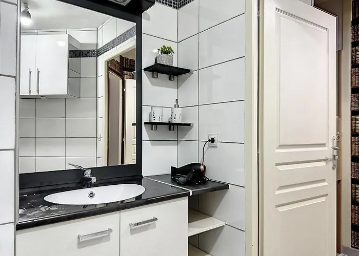 Le Central - 4 Personnes - Parking Appartement